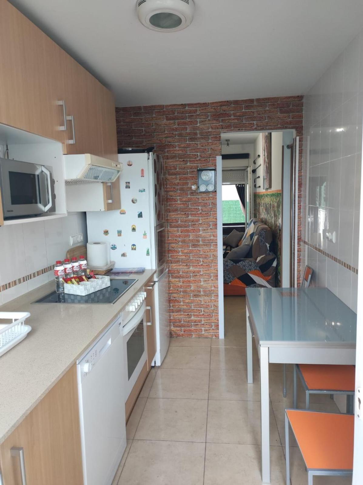 Chalet Bajo Con Jardin, Patio, Cenador Y Barbacoa. Viveda Exteriér fotografie